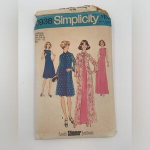 Vintage Simplicity Misses Dresses & CoverUp Sewing Pattern